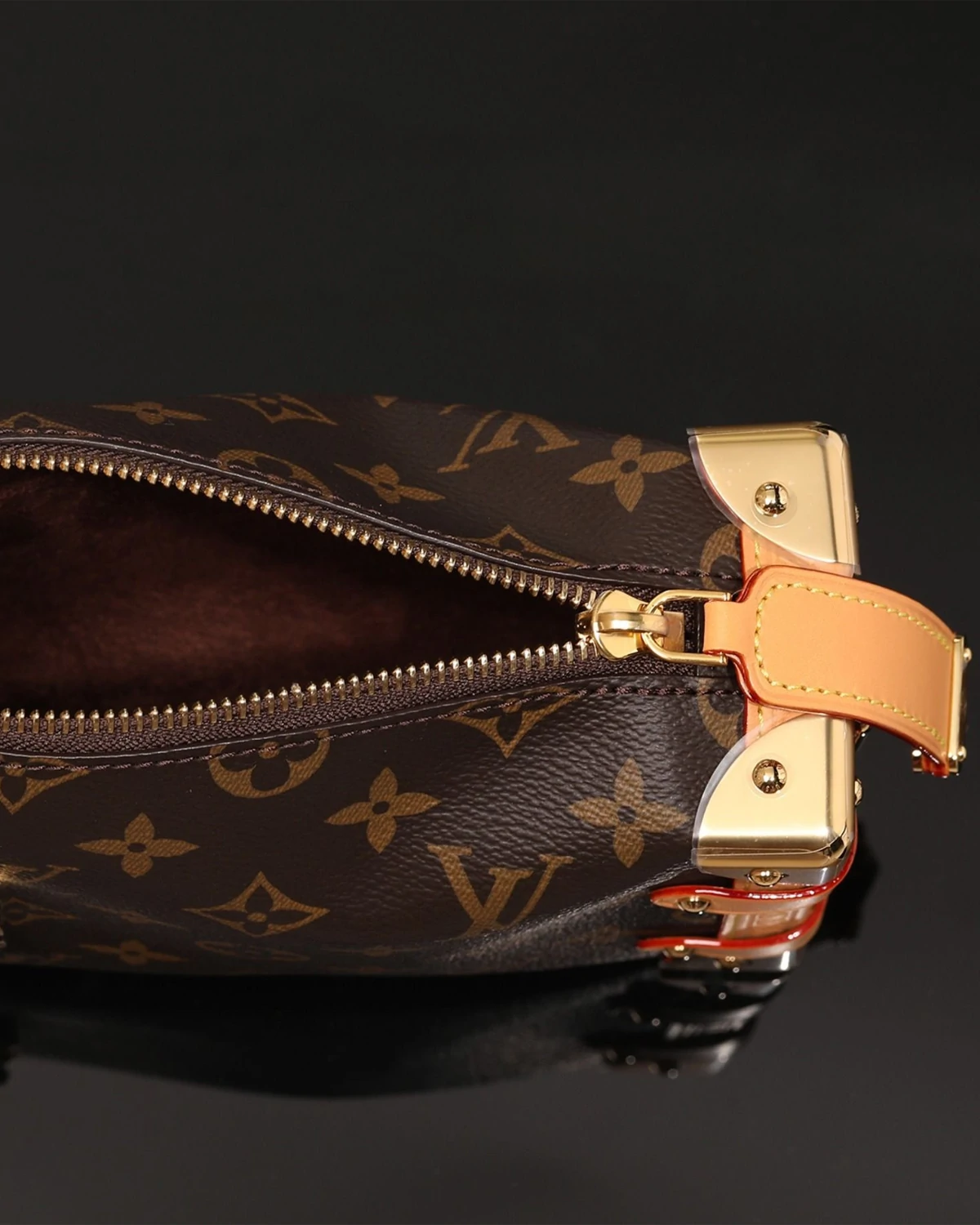 Rebce Louis Vuitton Side Trunk PM