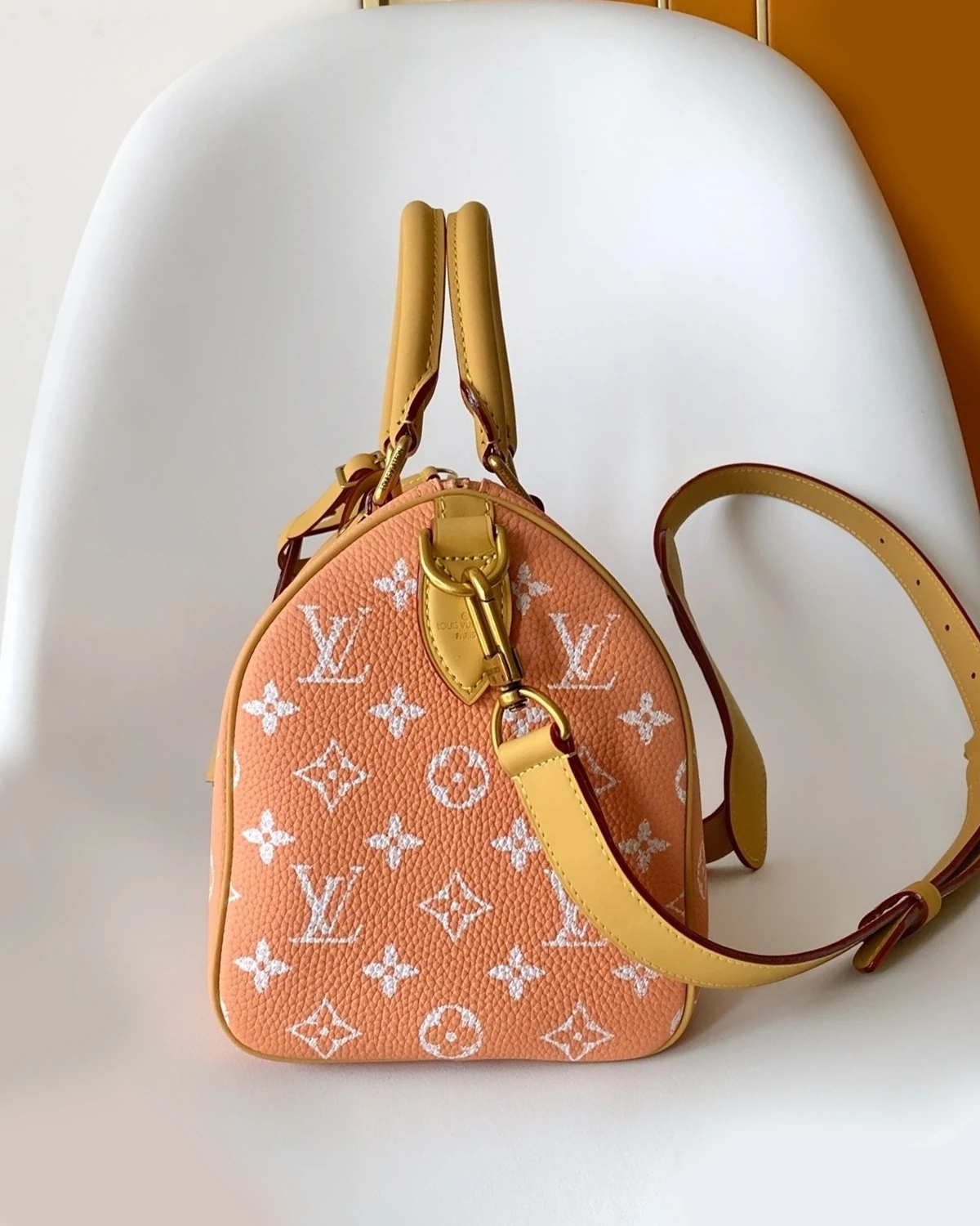 Speedy P9 Bandoulière 25 “Summer Peach”