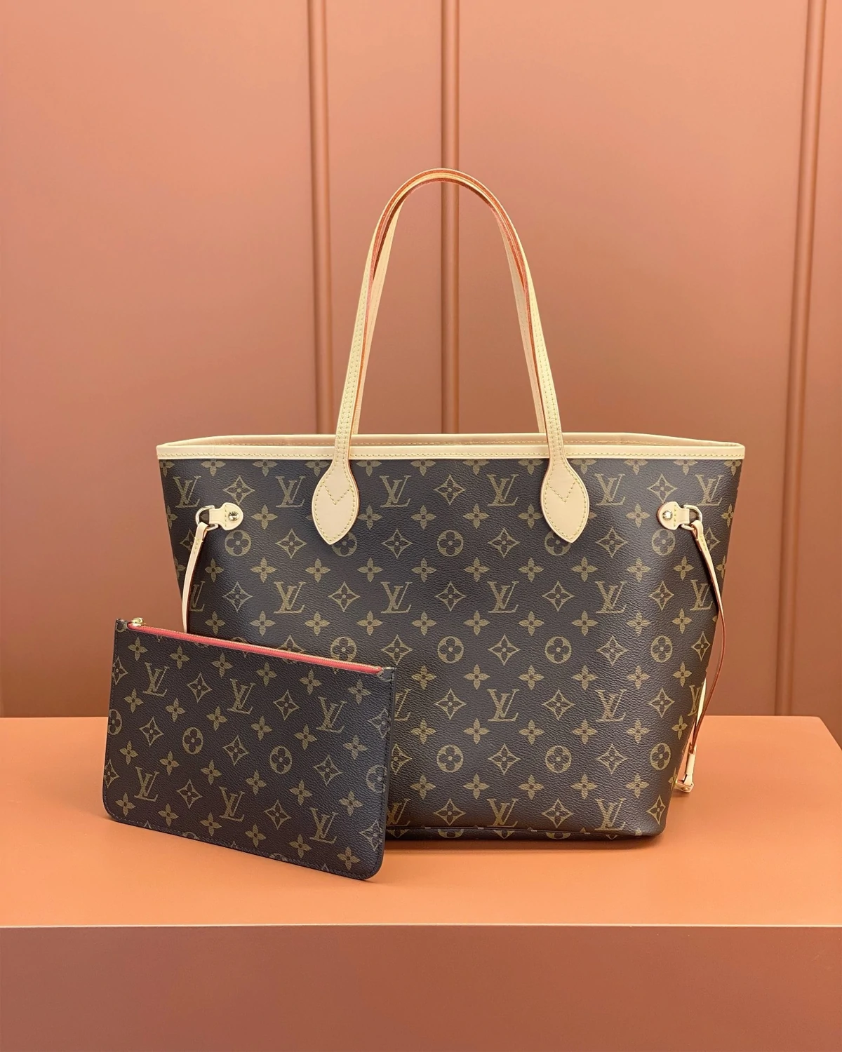 Rebce Neverfull MM ”Cerise Red“