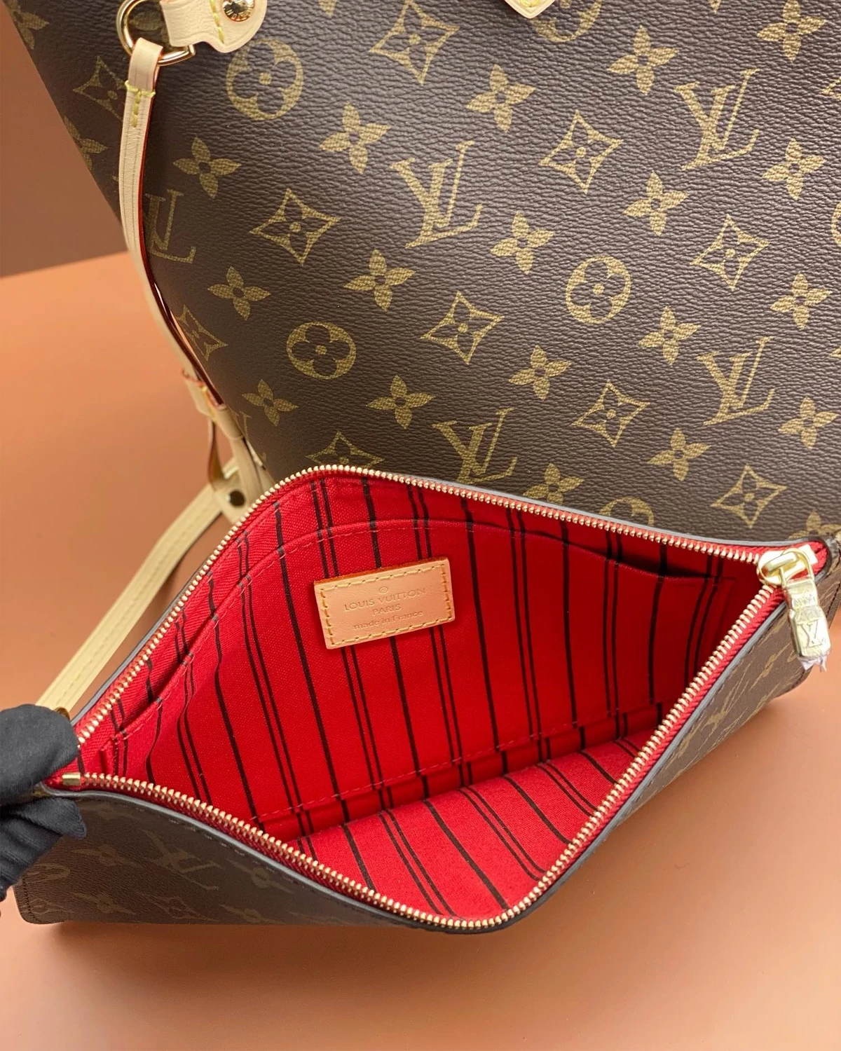 Rebce Neverfull MM ”Cerise Red“