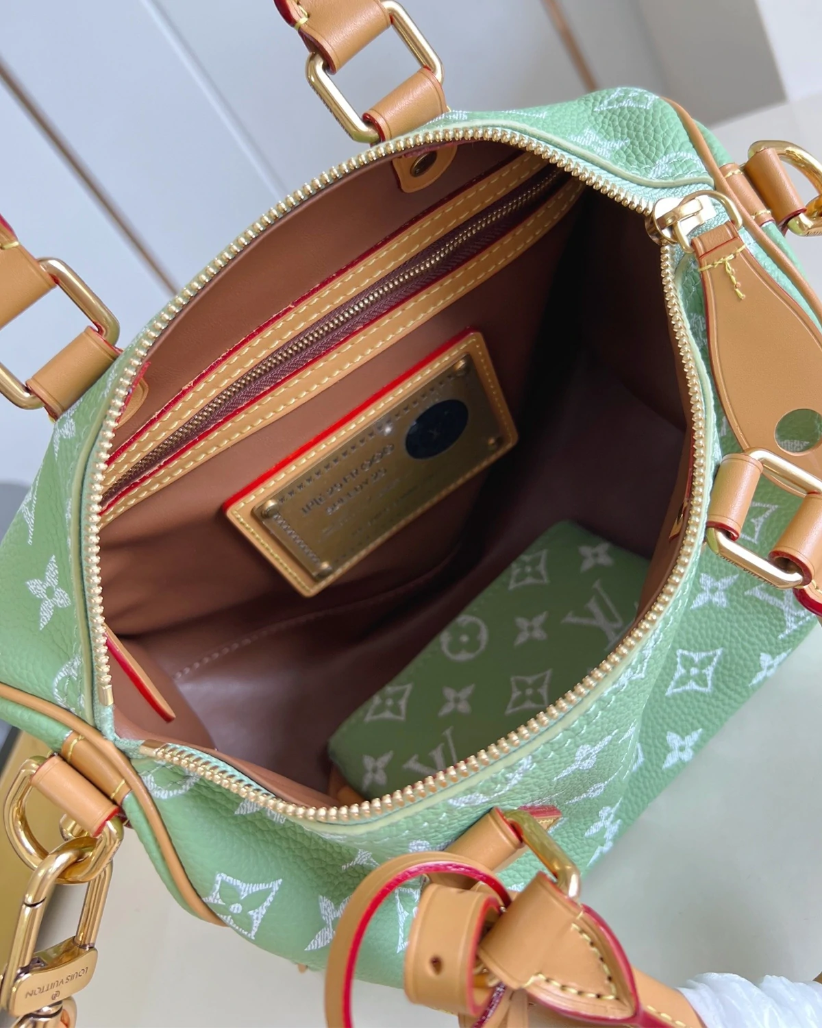 Rebce Speedy P9 Bandoulière 25 “Frozen Lime – Vert Clair”