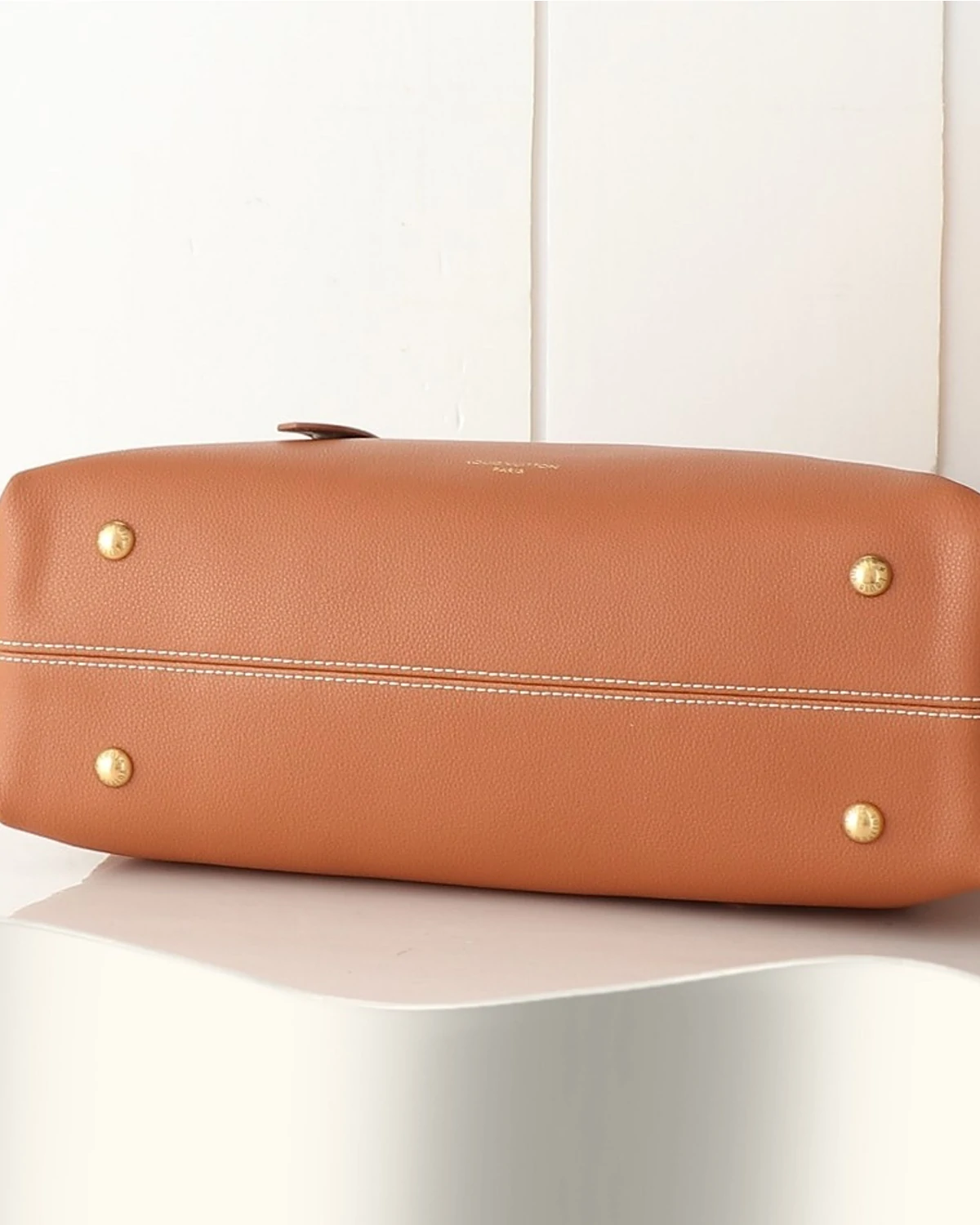 Low Key Cabas MM “Cognac Brown”