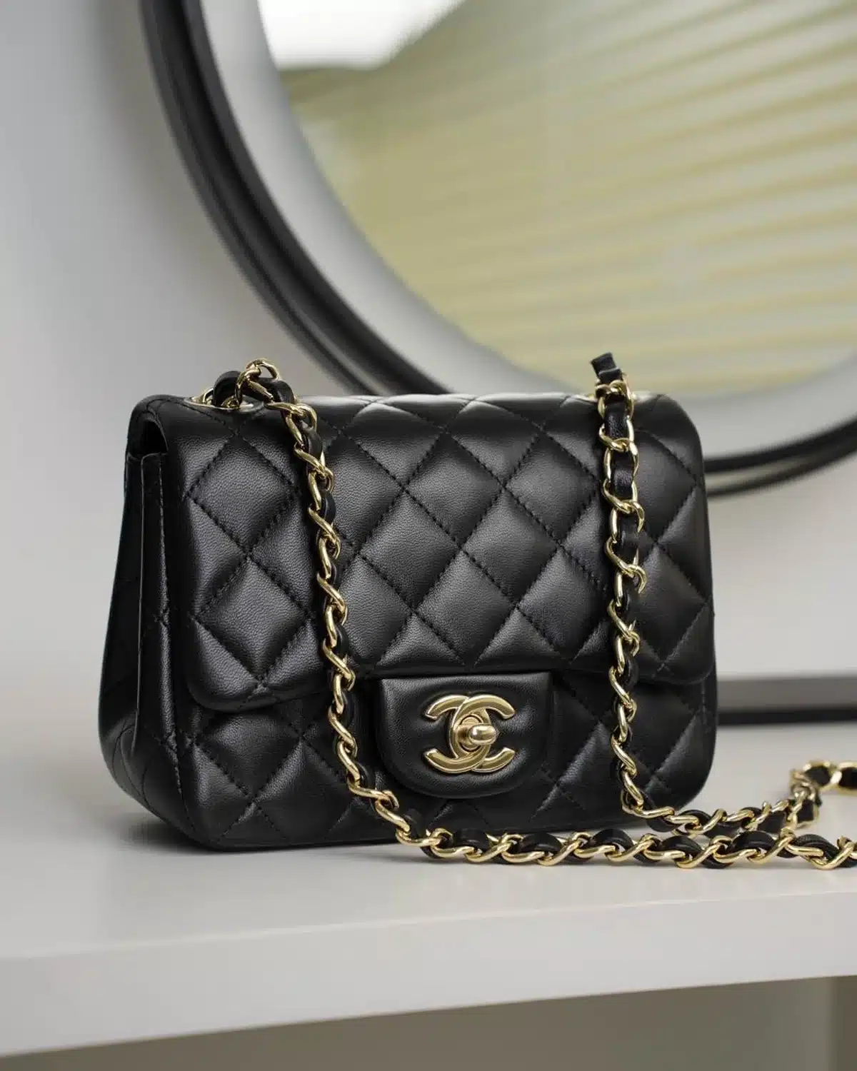 Mini Classic Handbag Lambskin Black