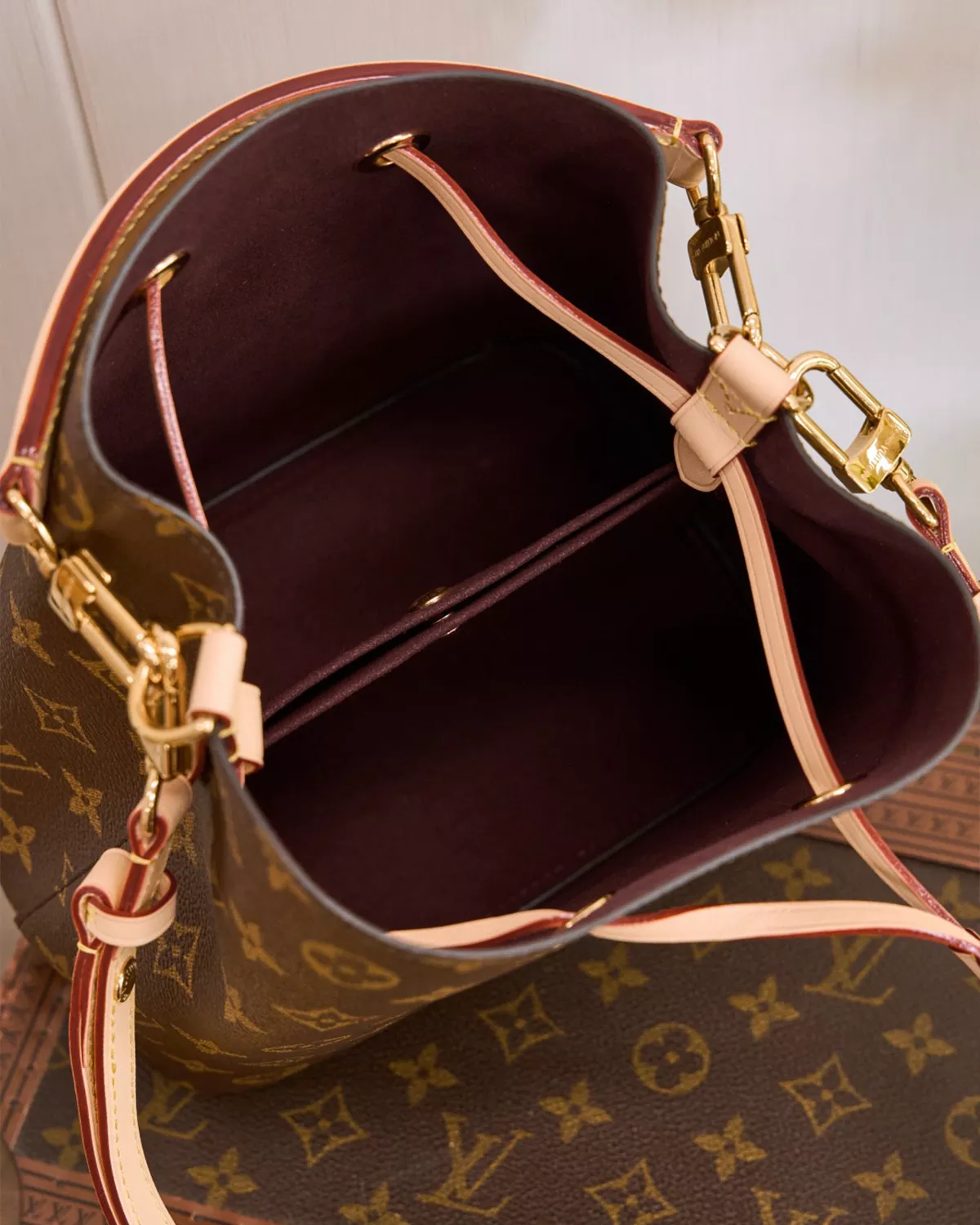 ll Bags, Bucket Bags, Mini Bags