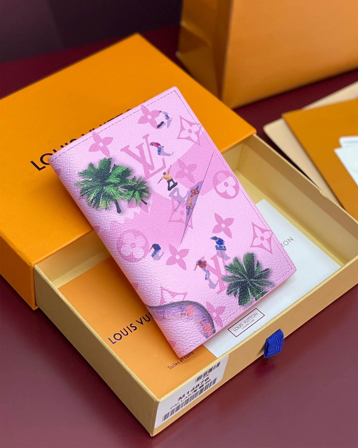 Passport Cover “Skateboard Pink”