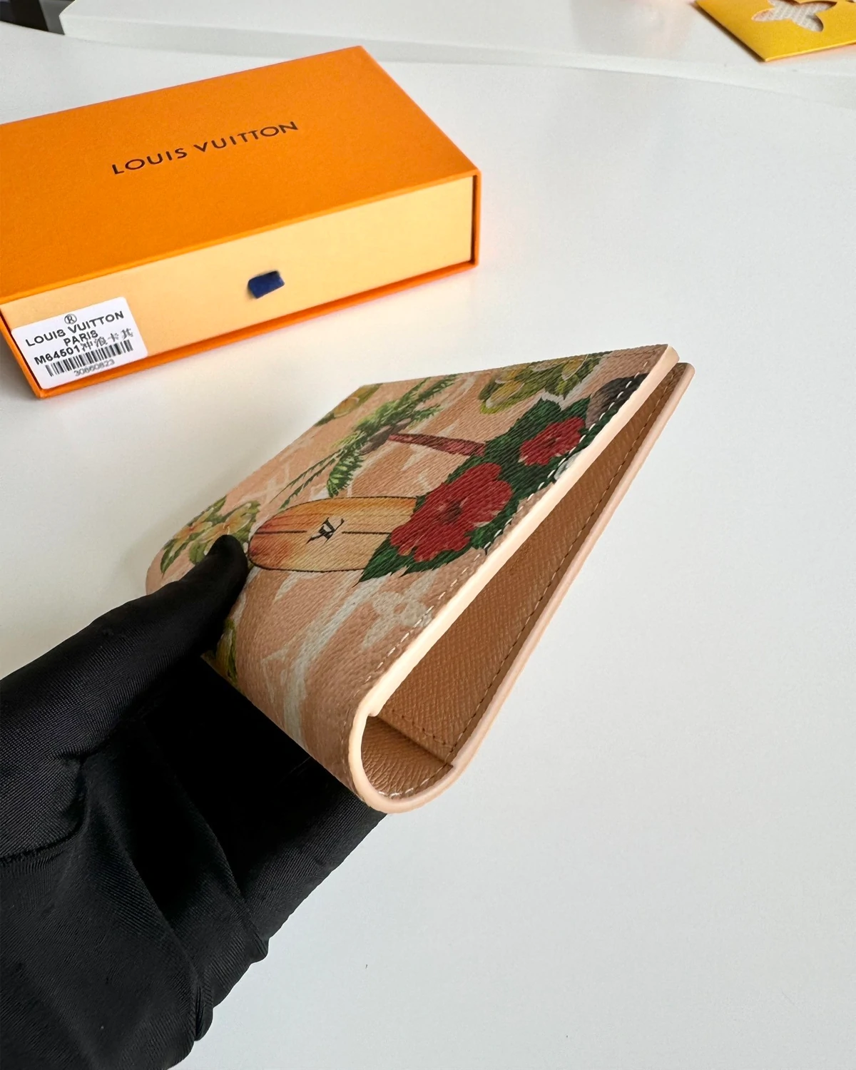 Rebce Passport Cover “Monogram Surfin”