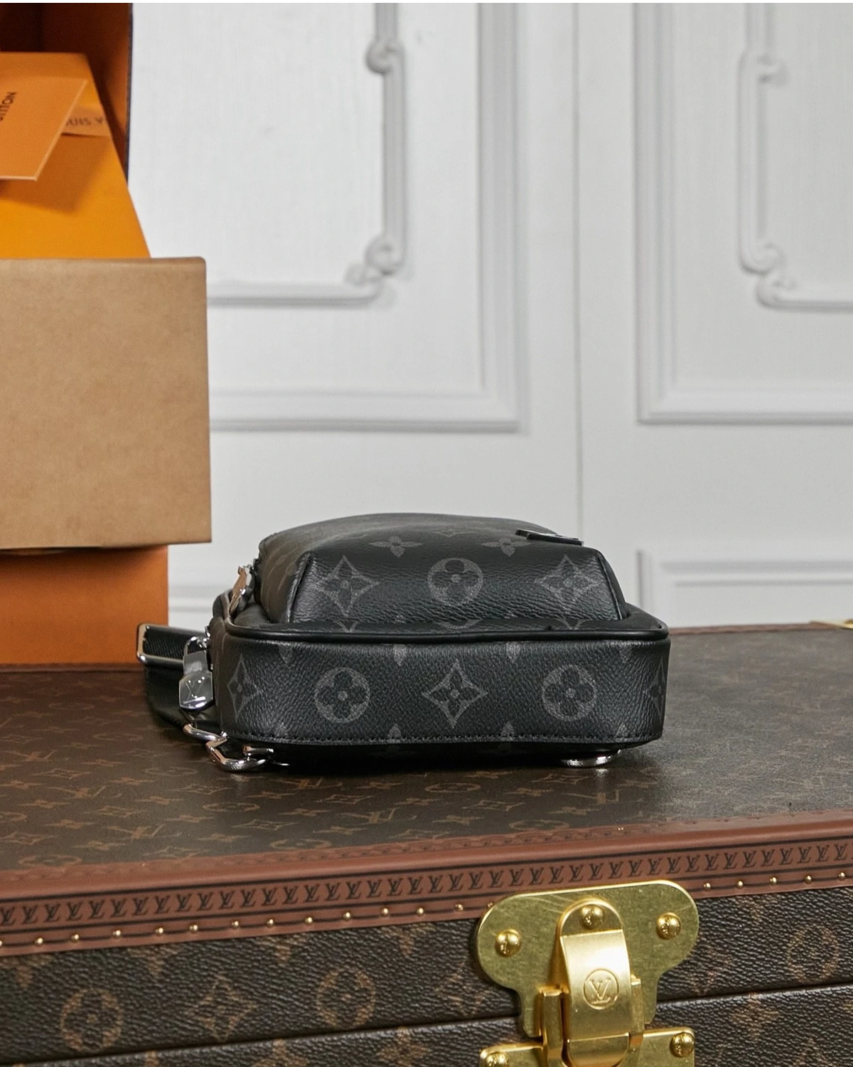 Rebce Avenue Slingbag PM