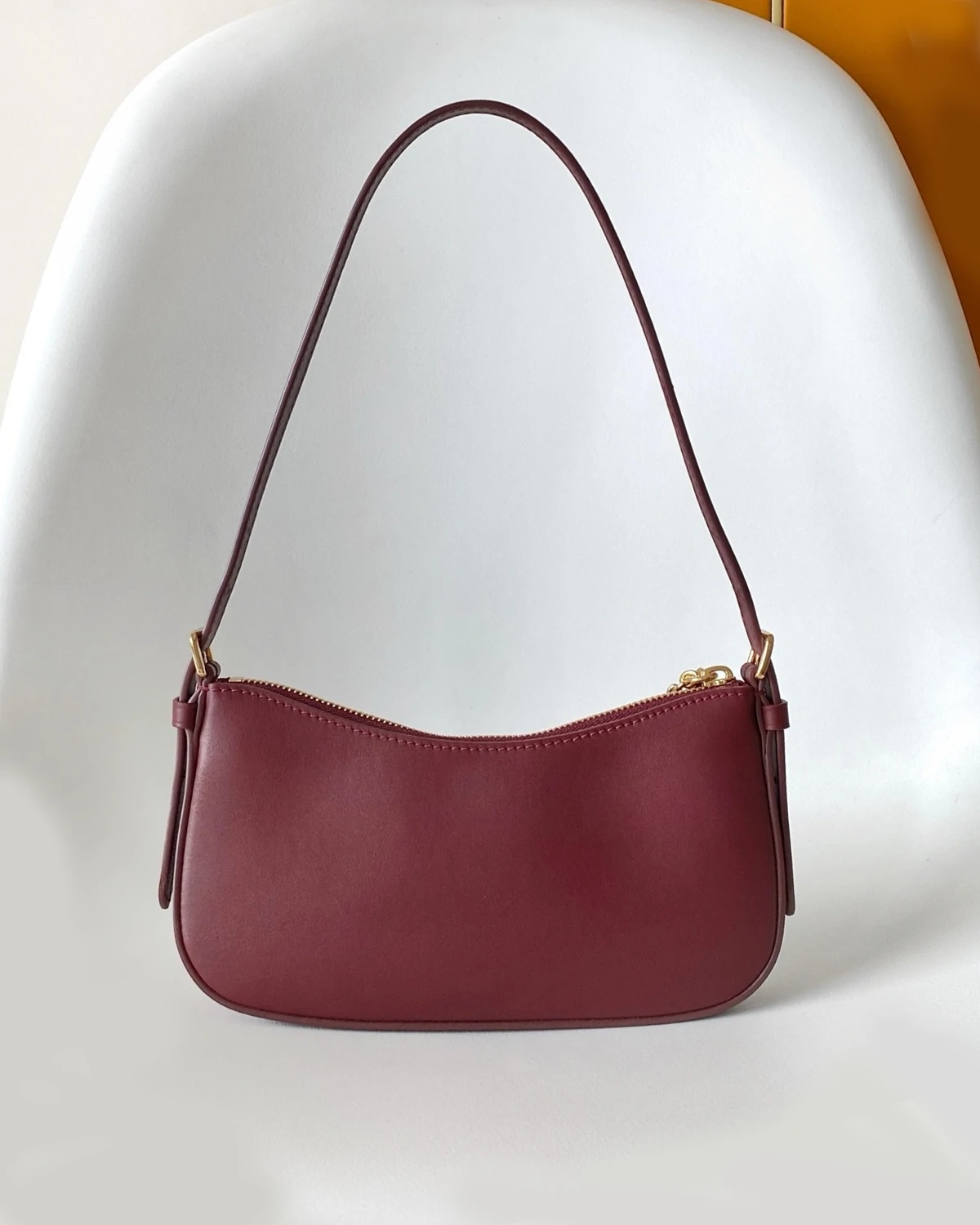 Rebce Pochette LV BLoom “Grenat Red”