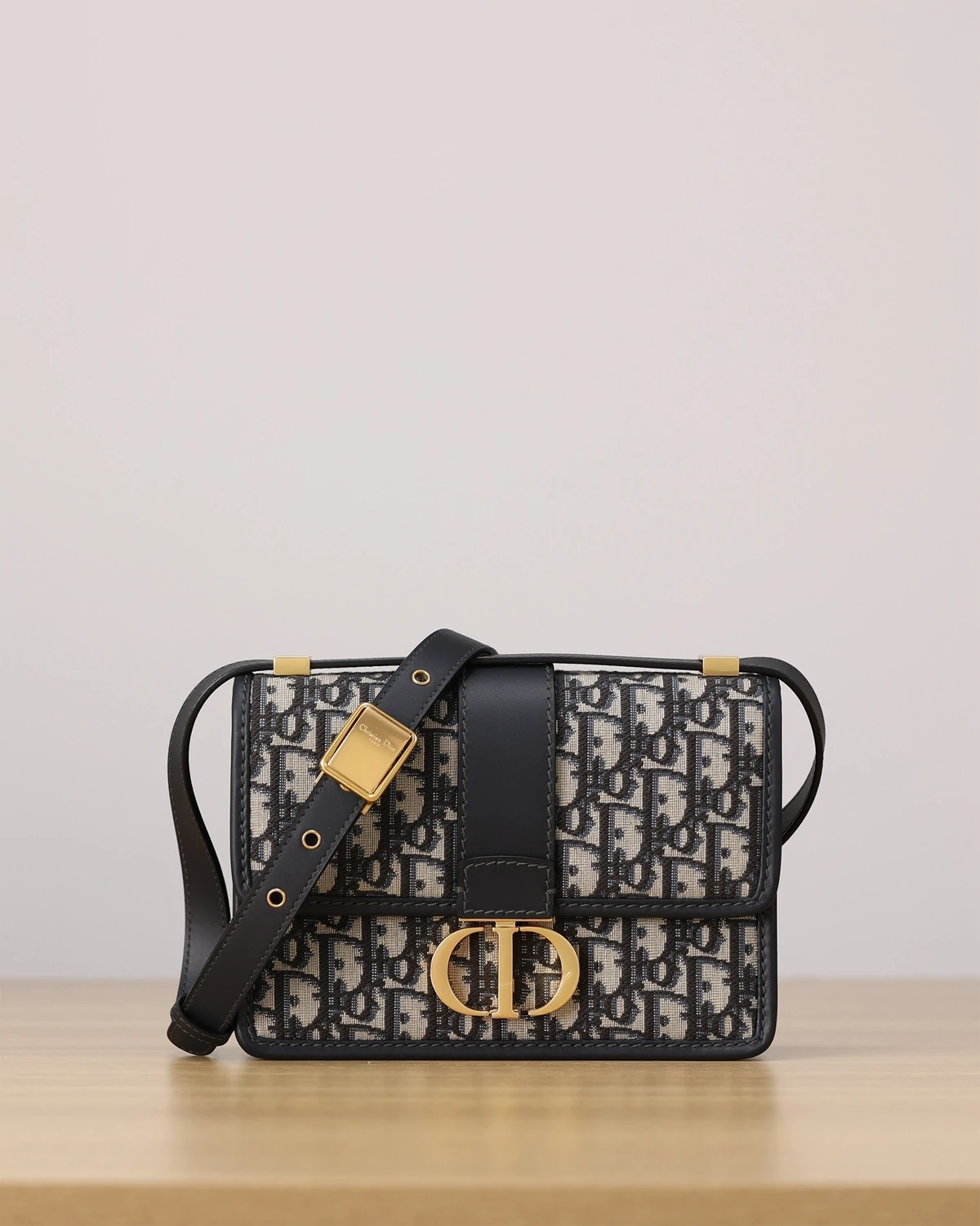 Small 30 Montaigne Bag “Blue Oblique Jacquard ”