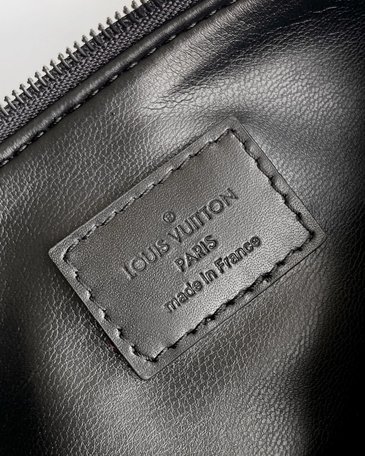 Speedy P9 Bandoulière 40 “Ultra Black”