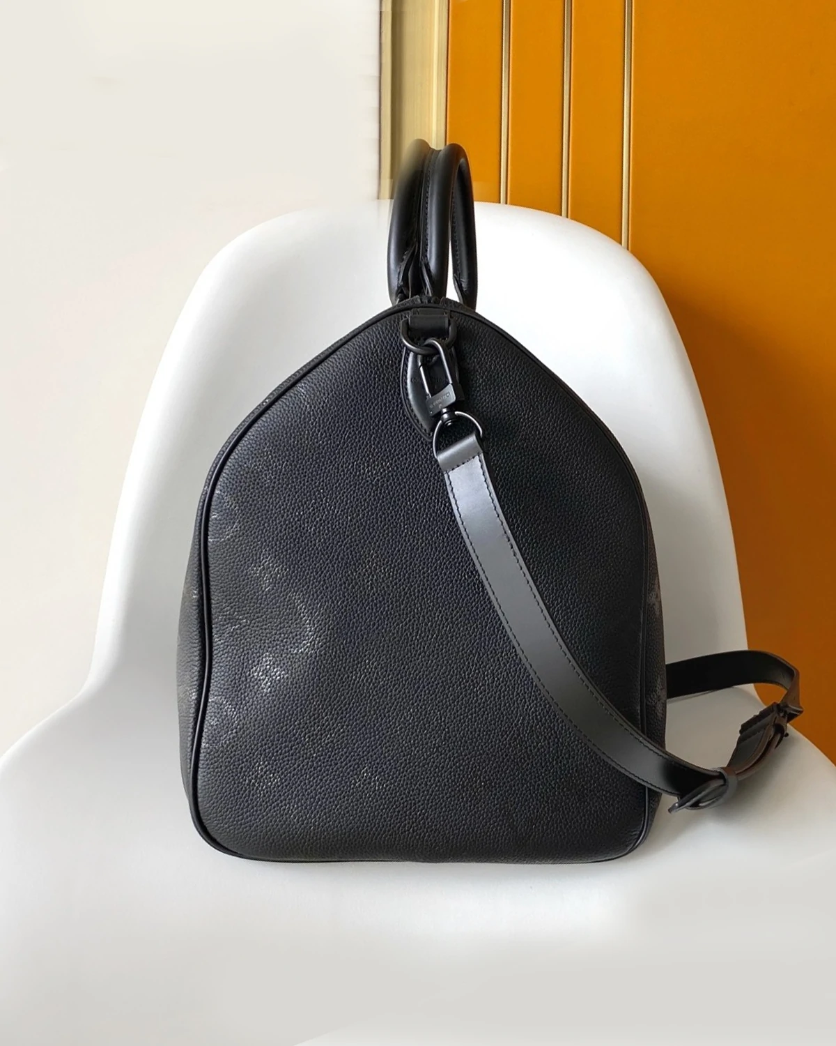 Speedy P9 Bandoulière 40 “Ultra Black”