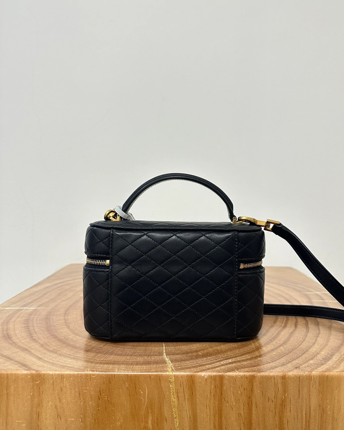 GABY micro lambskin cosmetic bag