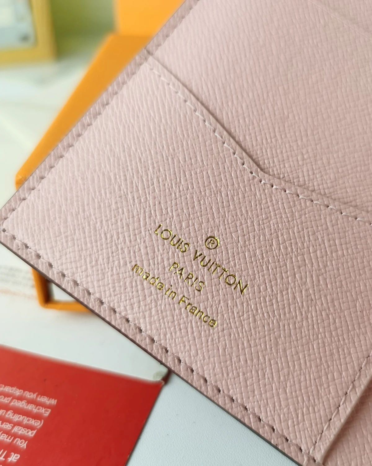 monogram-2020-christmas-animation-big-wheel passport-cover-rose-ballerine (3) Monogram 2020 Christmas Animation Big Wheel Passport Cover Rose Ballerine