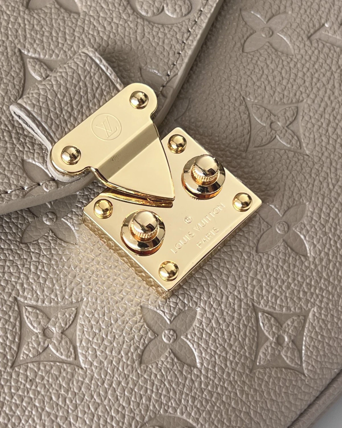 Pochette Métis “Tourterelle Grey”