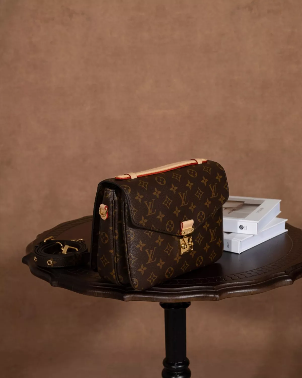 All Bags, Shoulder Bags, Classic Collection