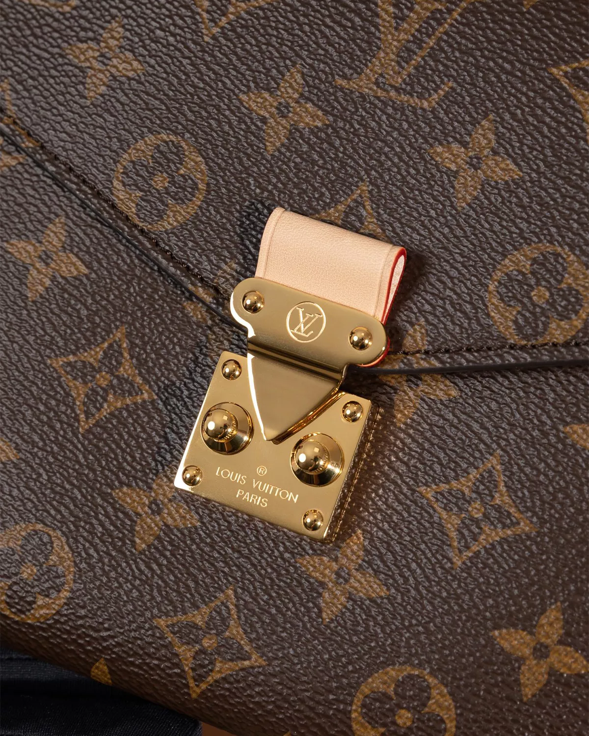 All Bags, Shoulder Bags, Classic Collection