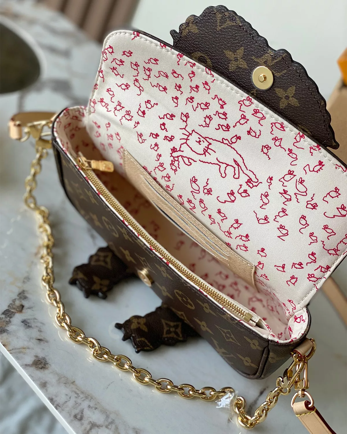 wallet-on-chain-ivy-cat-edition-front