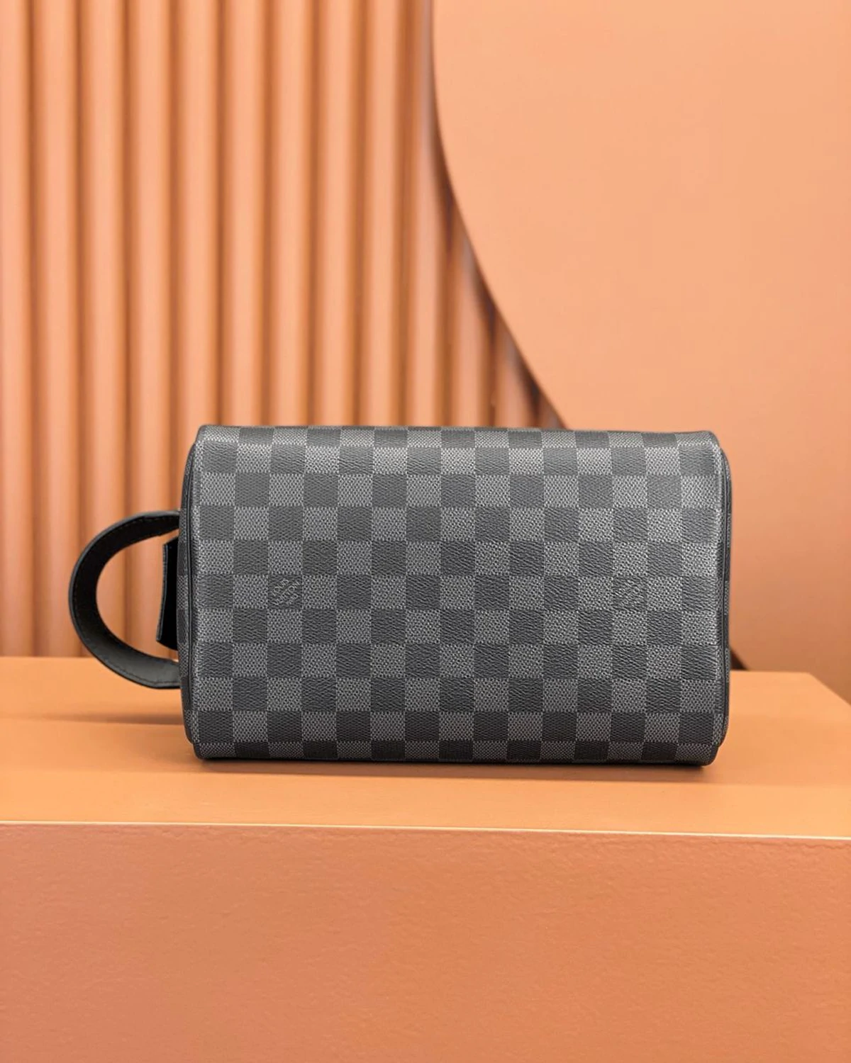 dopp-kit-toilet-pouch (1)