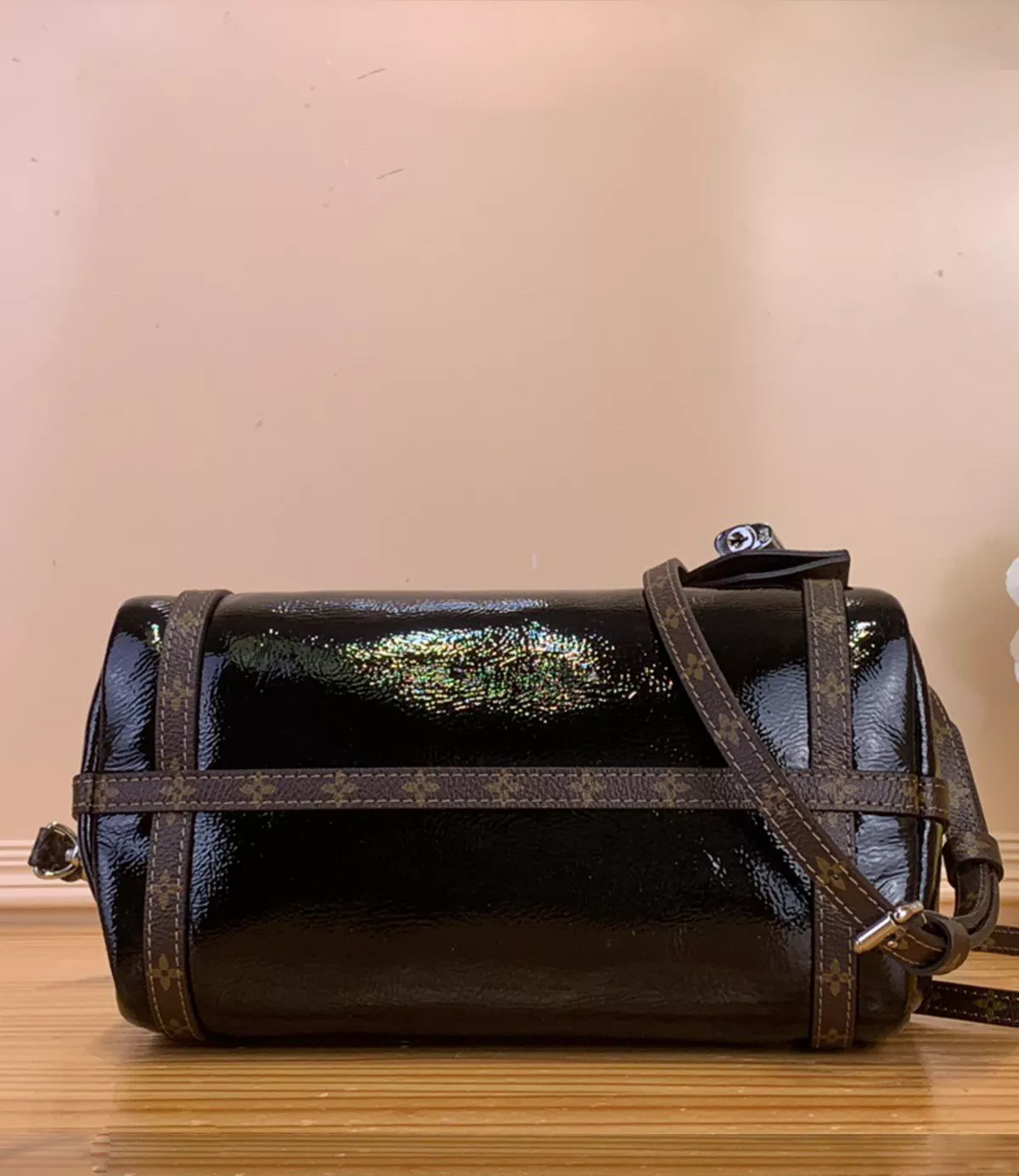 express-pm-monogram-saga-black-front (6) Express PM “Monogram Saga Black Edition”