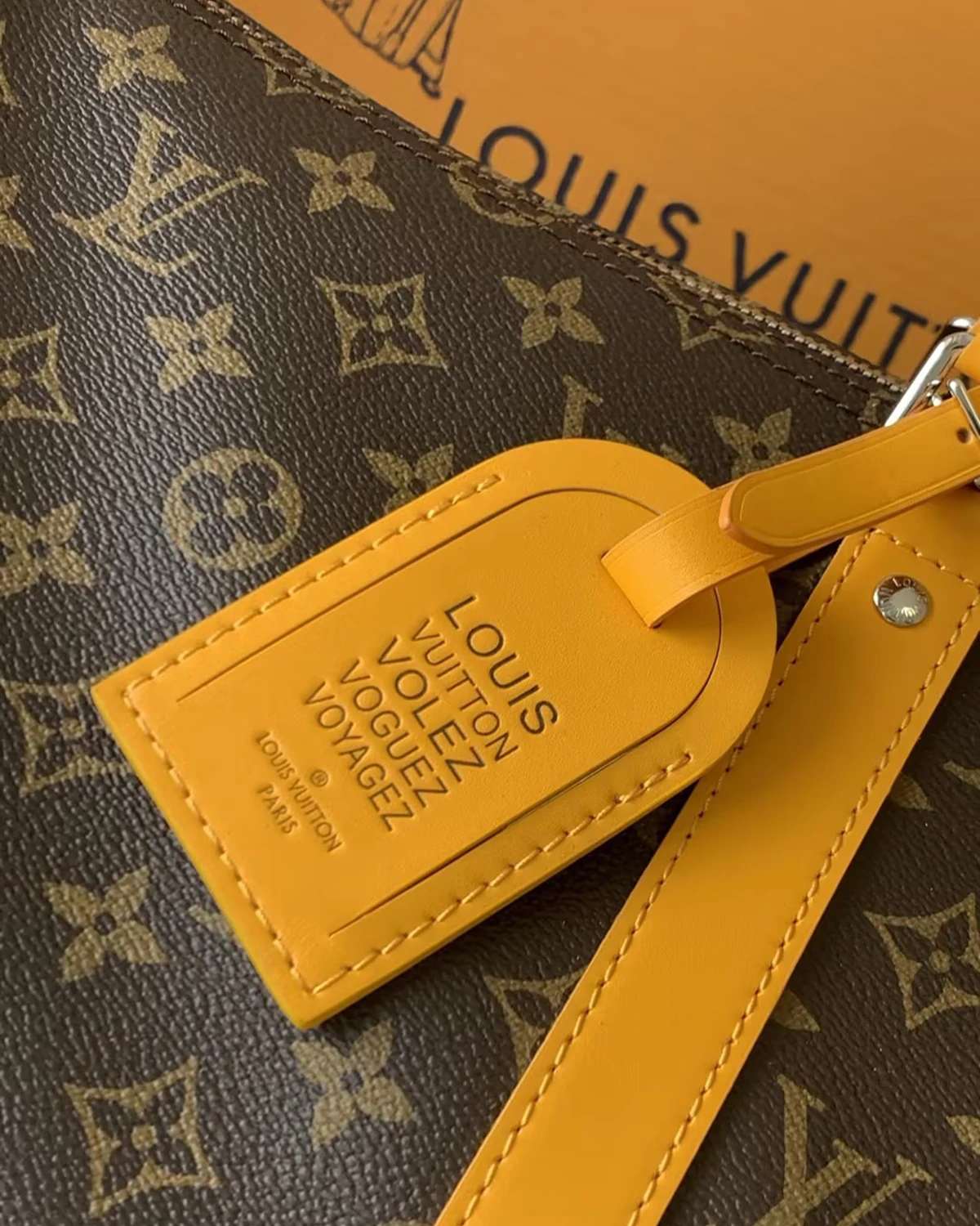 Keepall Bandoulière 50 “Safran Yellow”