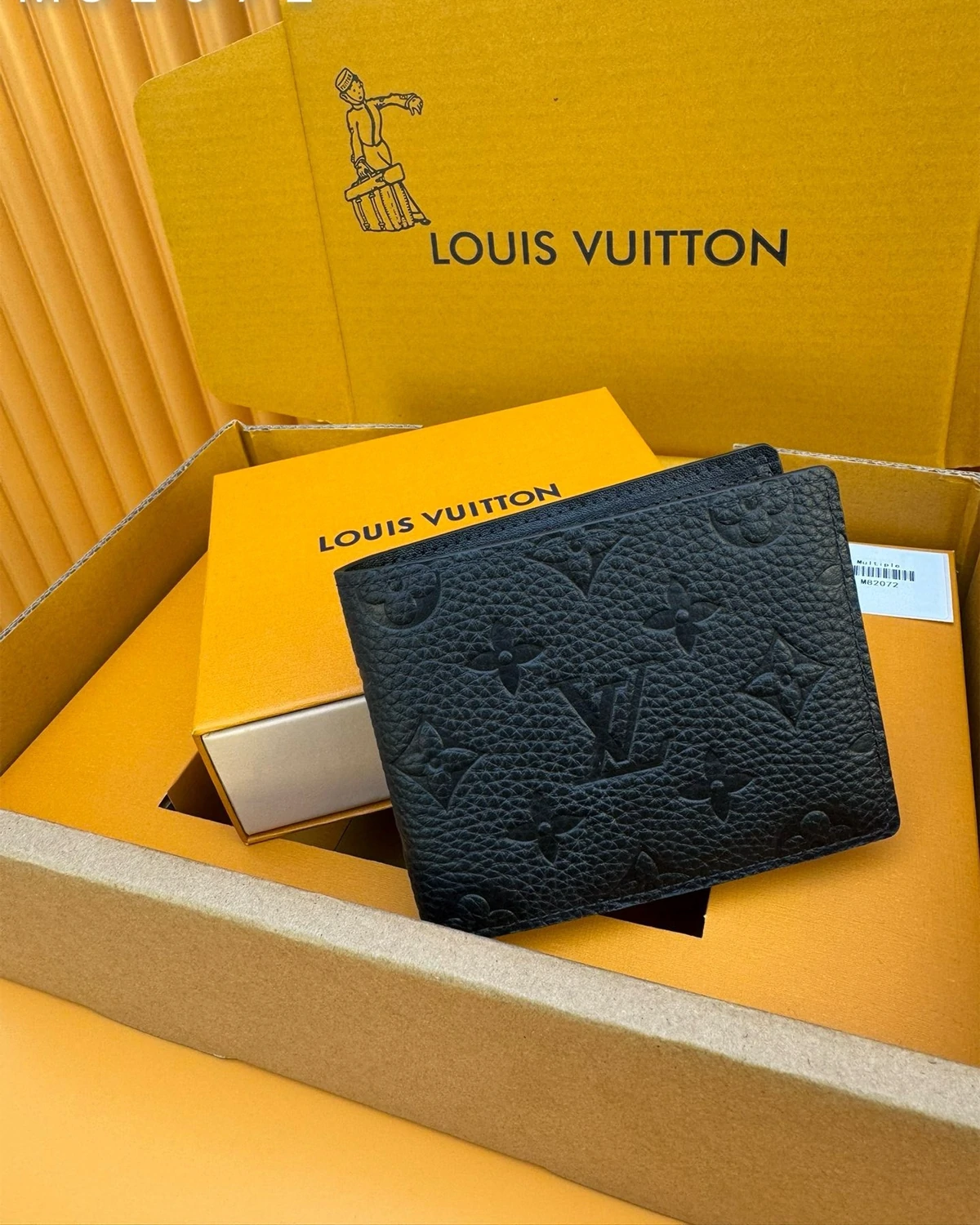 Multiple Wallet “Monogram Taurillon Leather Black”