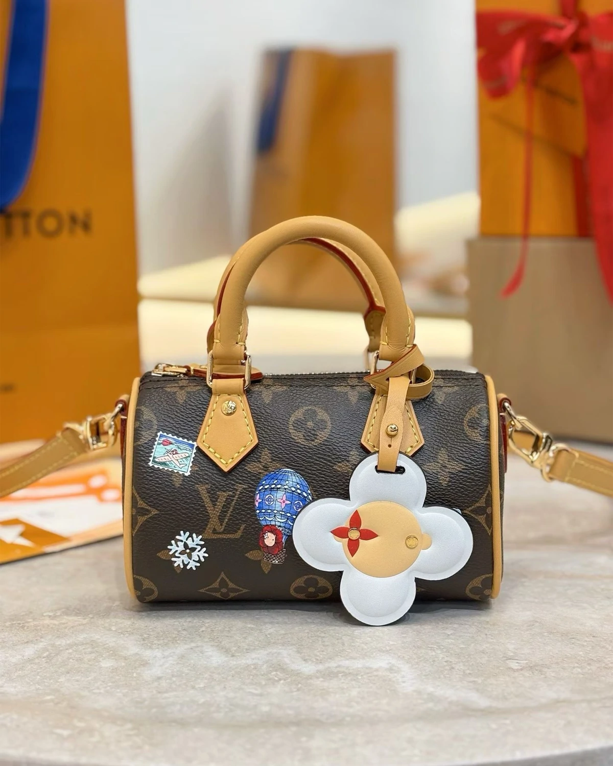 Nano Speedy “Monogram Snowy Pearl”