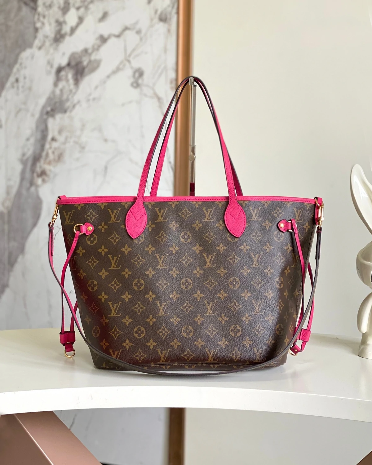 Neverfull Bandoulière Inside Out MM “Rose ”