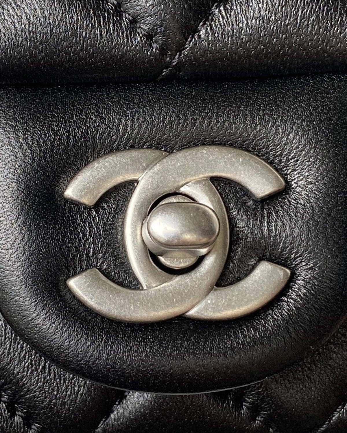 Shiny Lambskin Silver Ball Mini Flag Bag “Black”