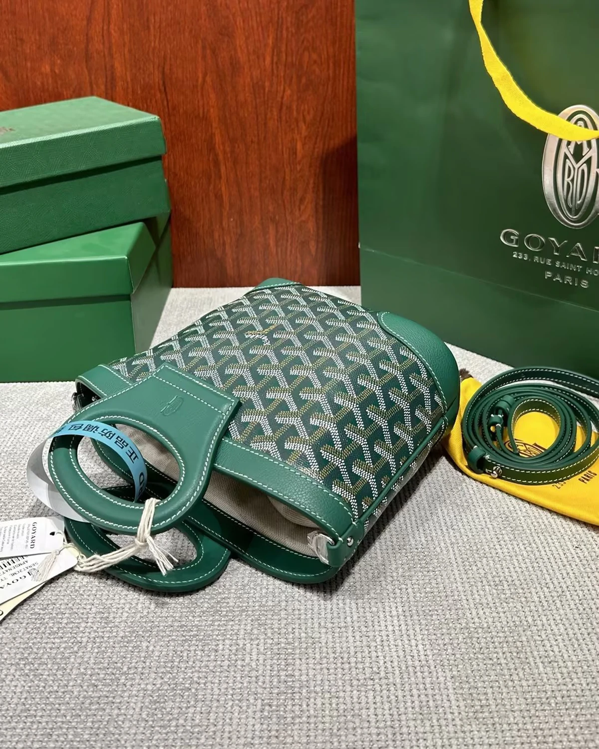 Beluga Mini Bag “Green”