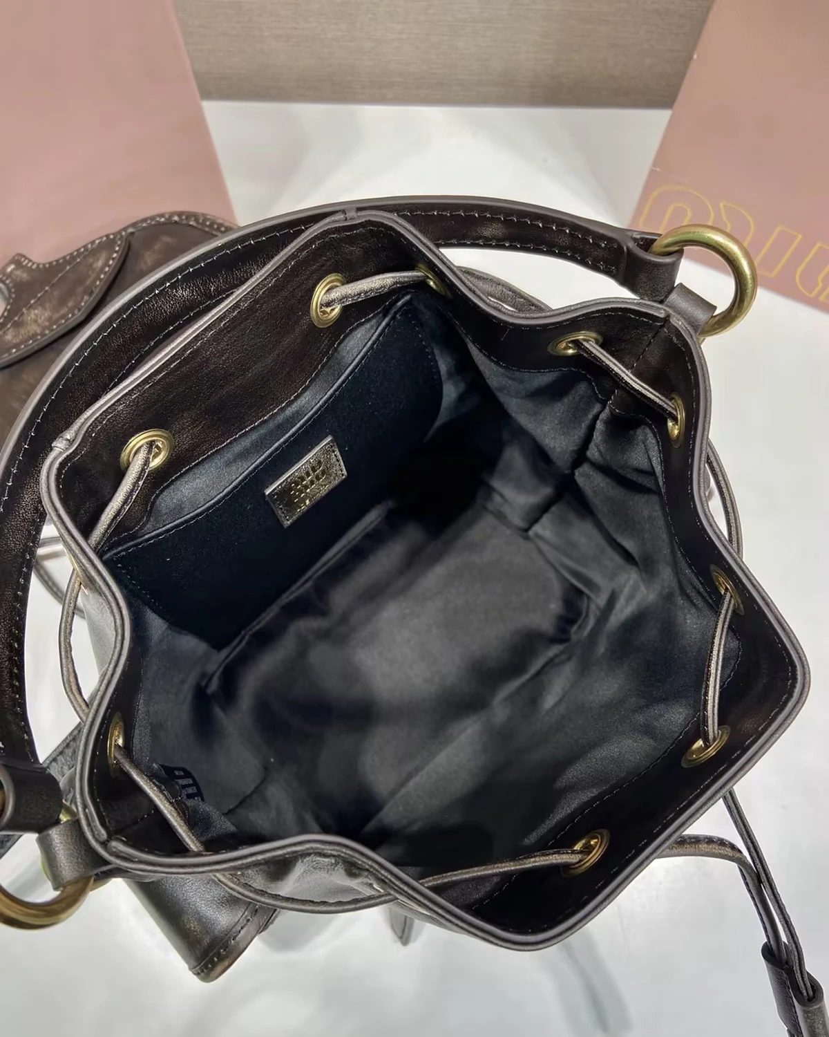 leather-backpack -vintage-brown