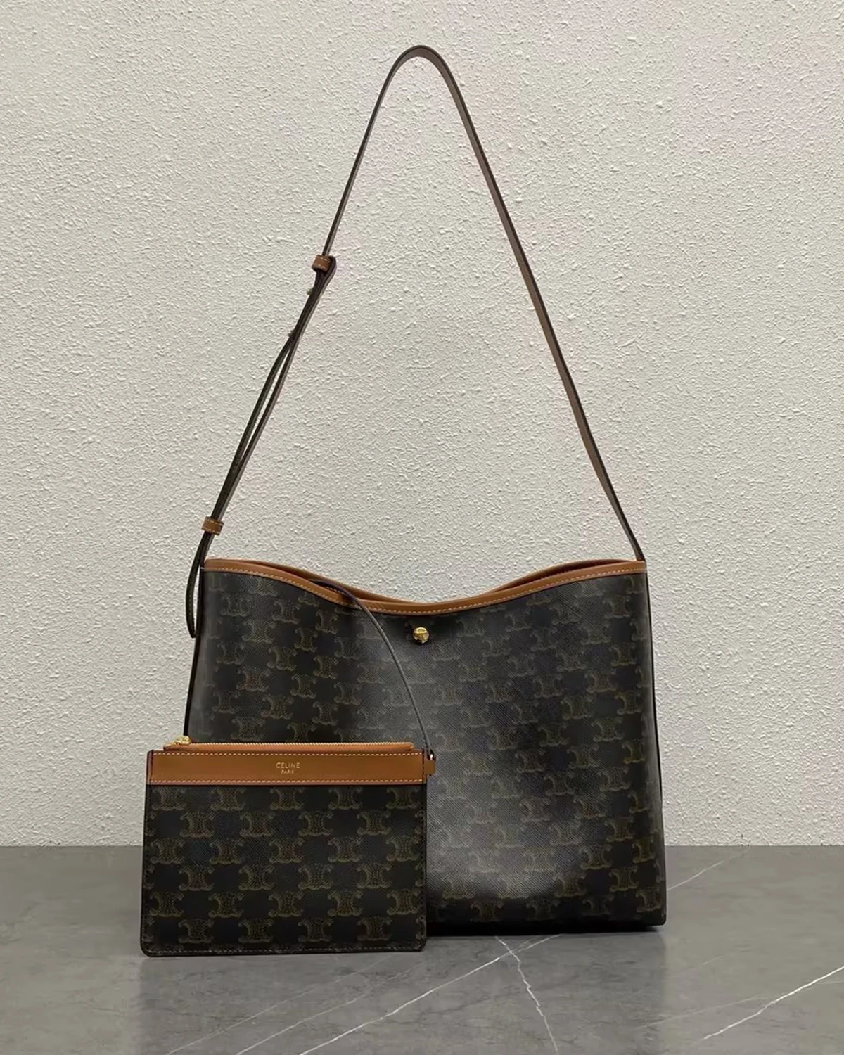 Printed and soft cowhide shopping bag