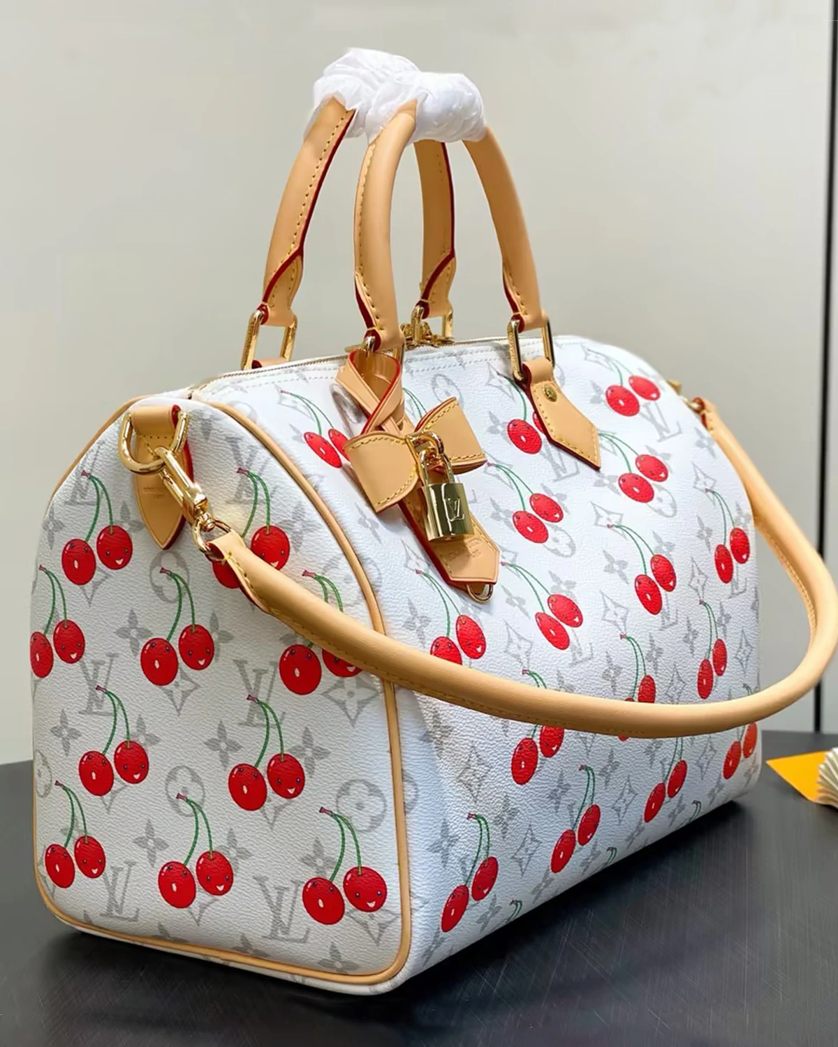 speedy-soft-bandoulière-30-“cherry” (2) speedy-soft-bandoulière-30-“cherry” (1)