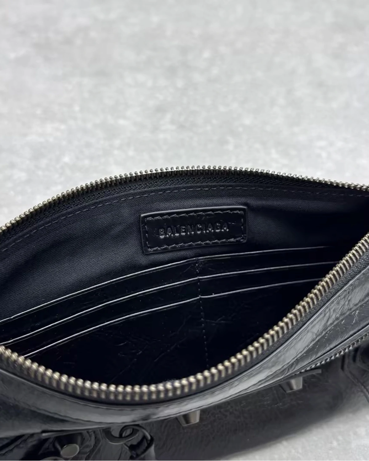 Women's Le City Pouch On Strap in Black