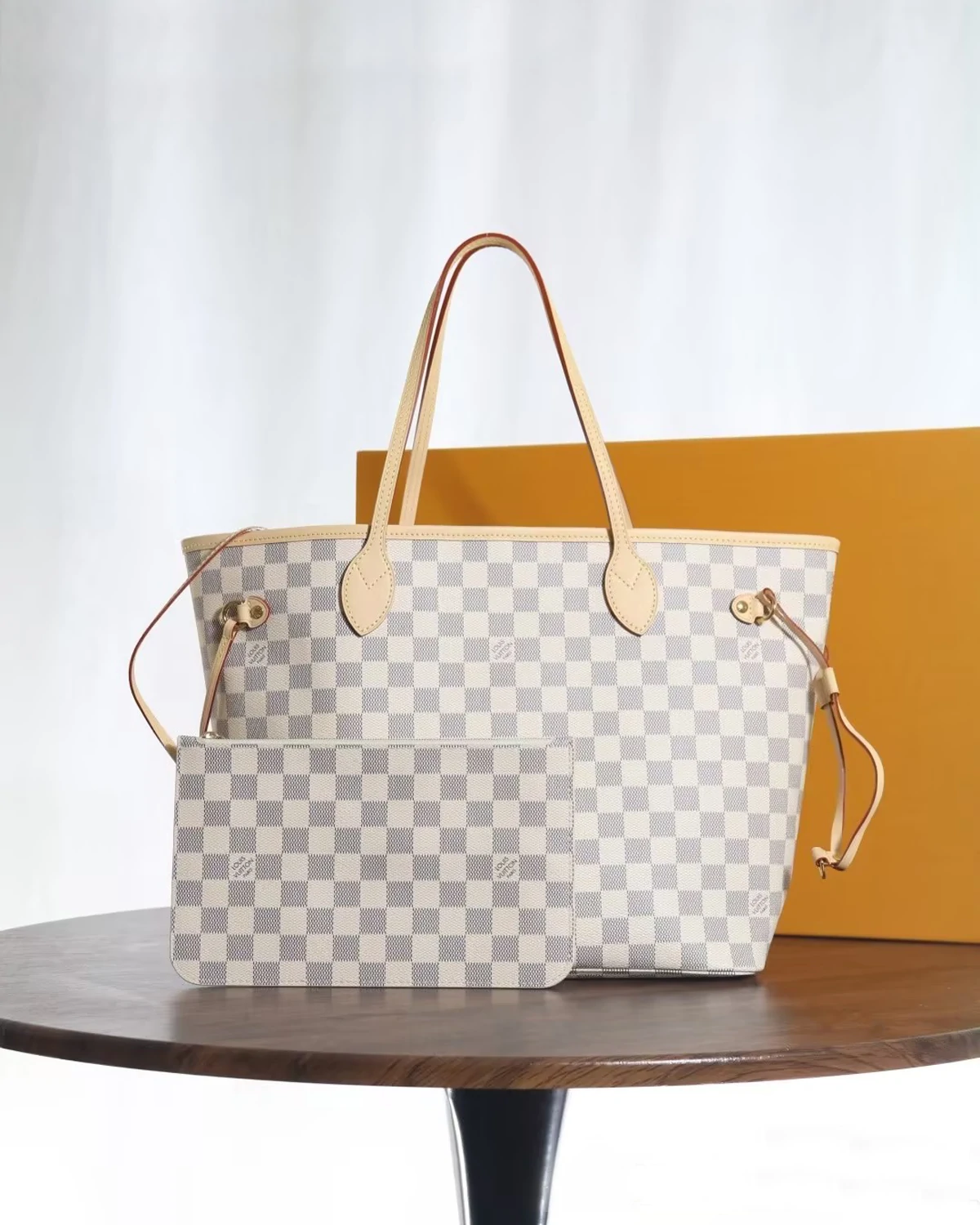Neverfull MM “Damier Azur Canvas Beige ”