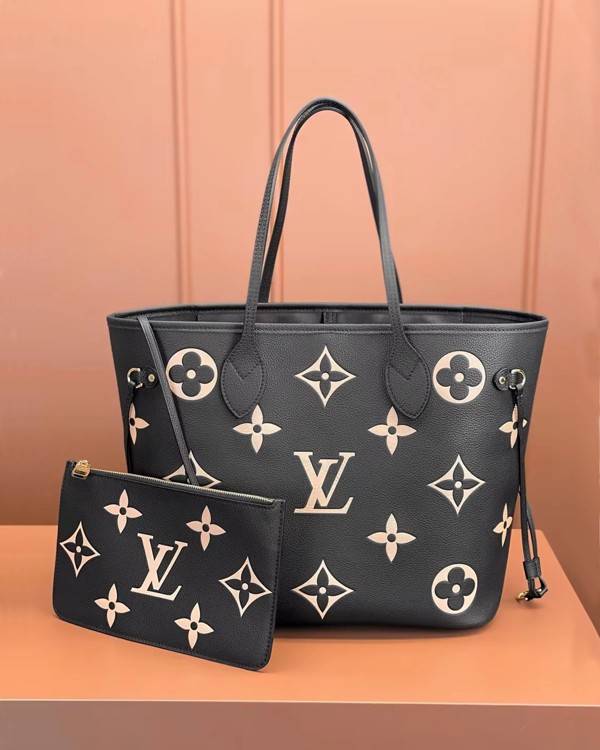 Neverfull MM “Monogram Empreinte Leather Black-Beige”